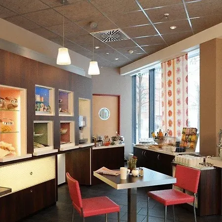 Hotel Novotel Parkstadt Schwabing Munique