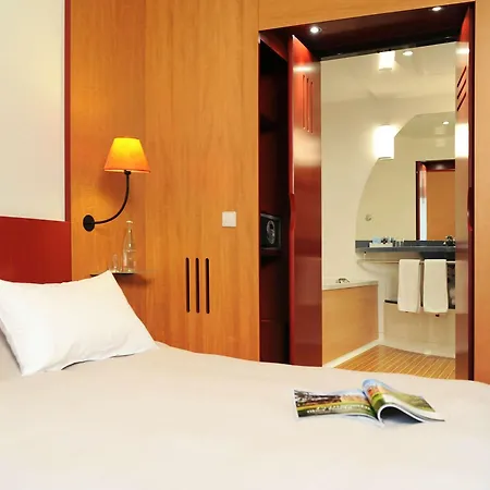 Novotel Parkstadt Schwabing 4* Munique