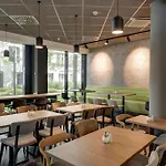 Szálloda Novotel Parkstadt Schwabing