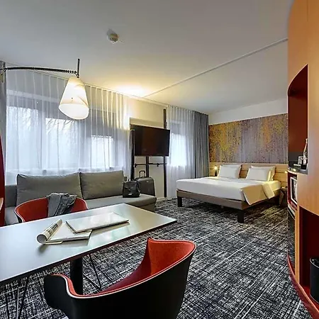 Novotel Parkstadt Schwabing 4* München
