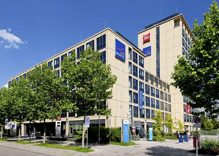 Hotel Novotel Parkstadt Schwabing 4*