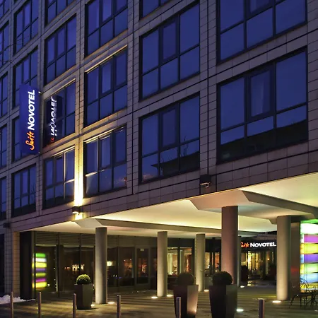 Novotel Parkstadt Schwabing Hotell 4*