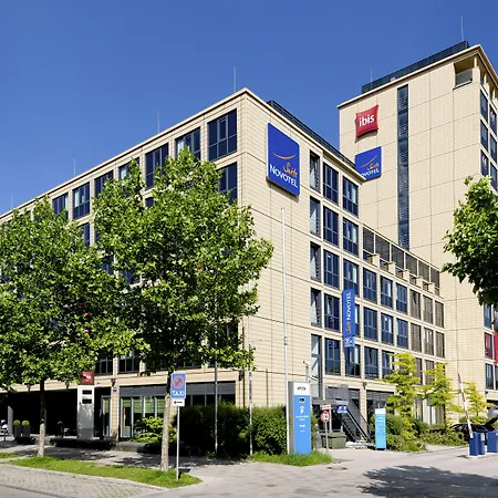 Hotell Novotel Parkstadt Schwabing 4*
